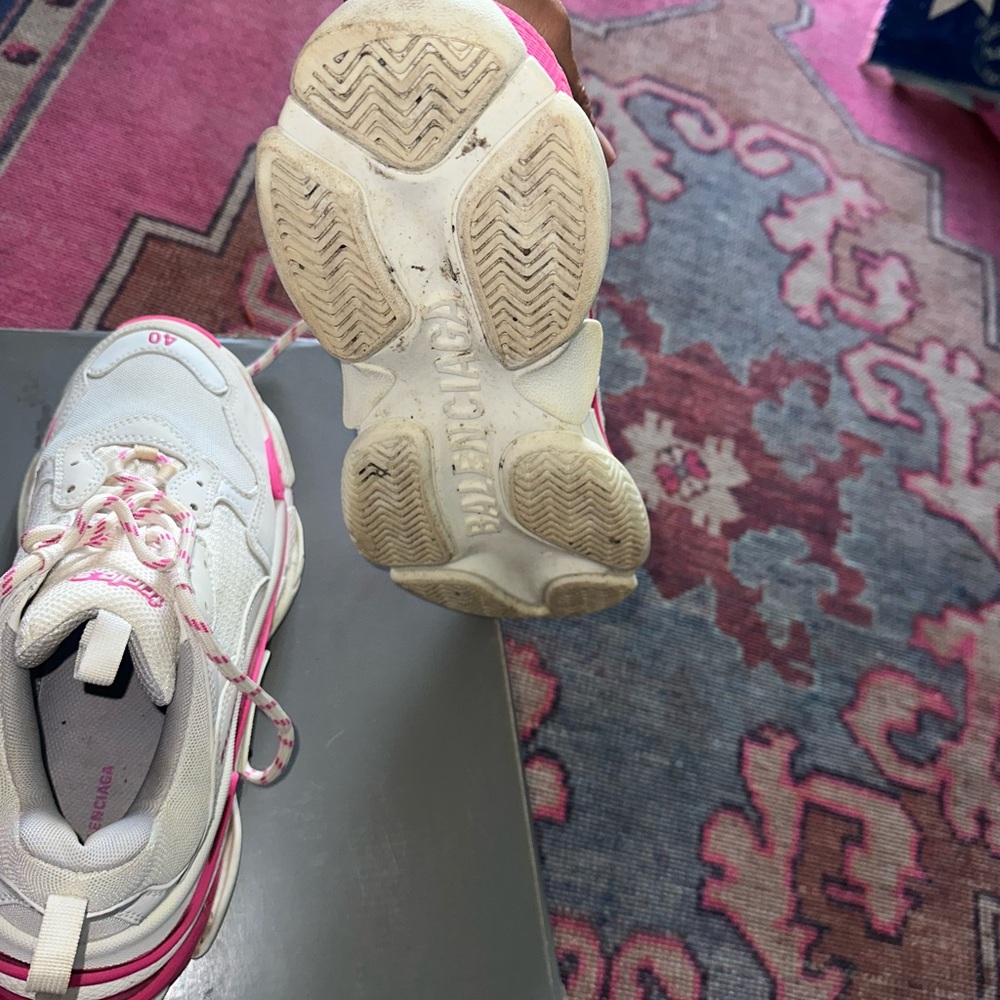 Balenciaga triple s pink and white - Picture 14 of 16